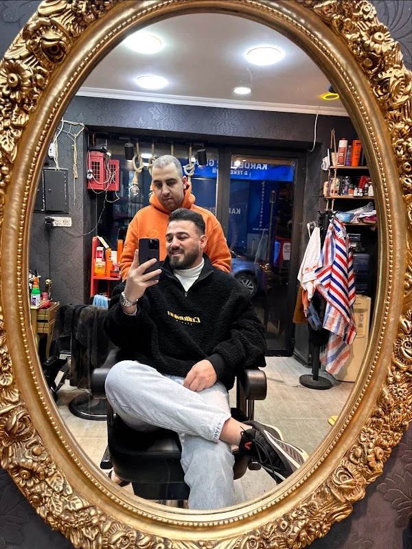 Sukker Barber - صالون حلاقةعربي ..Men barber - Beyoğlu, İstanbul