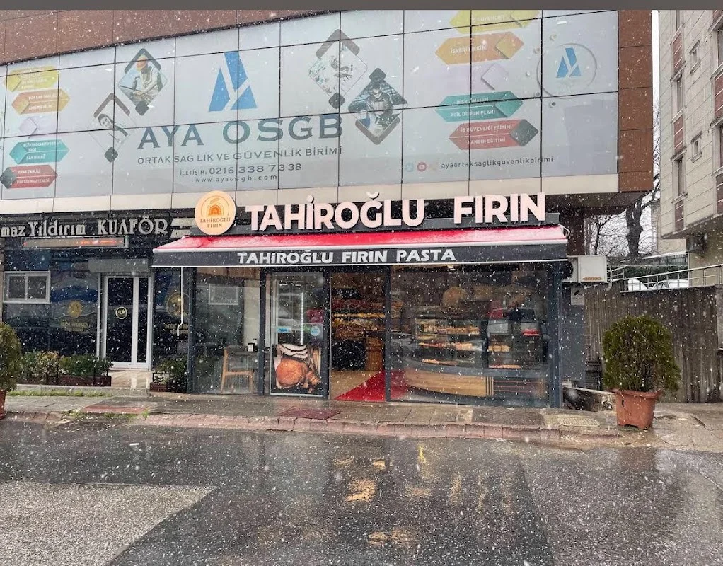 Tahiroğlu Fırın pasta