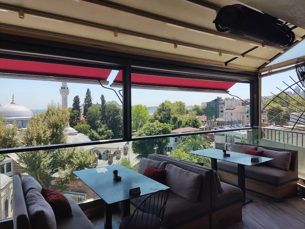 Terrace Bosphorus-Hokkah Lounge - Beşiktaş, İstanbul