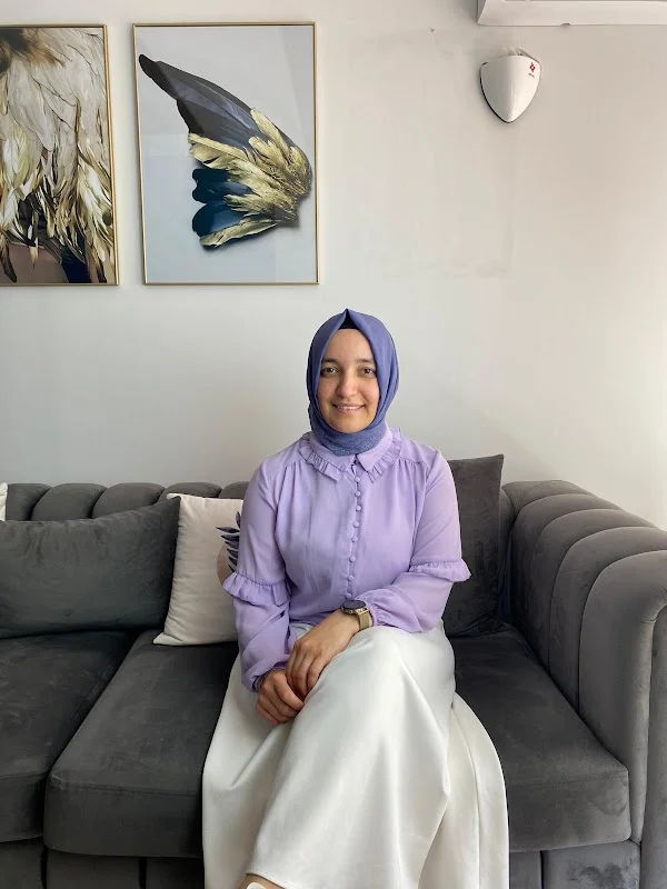Uzm. Klinik Psk.-Psikoterapist Betül Çetin - Üsküdar, İstanbul