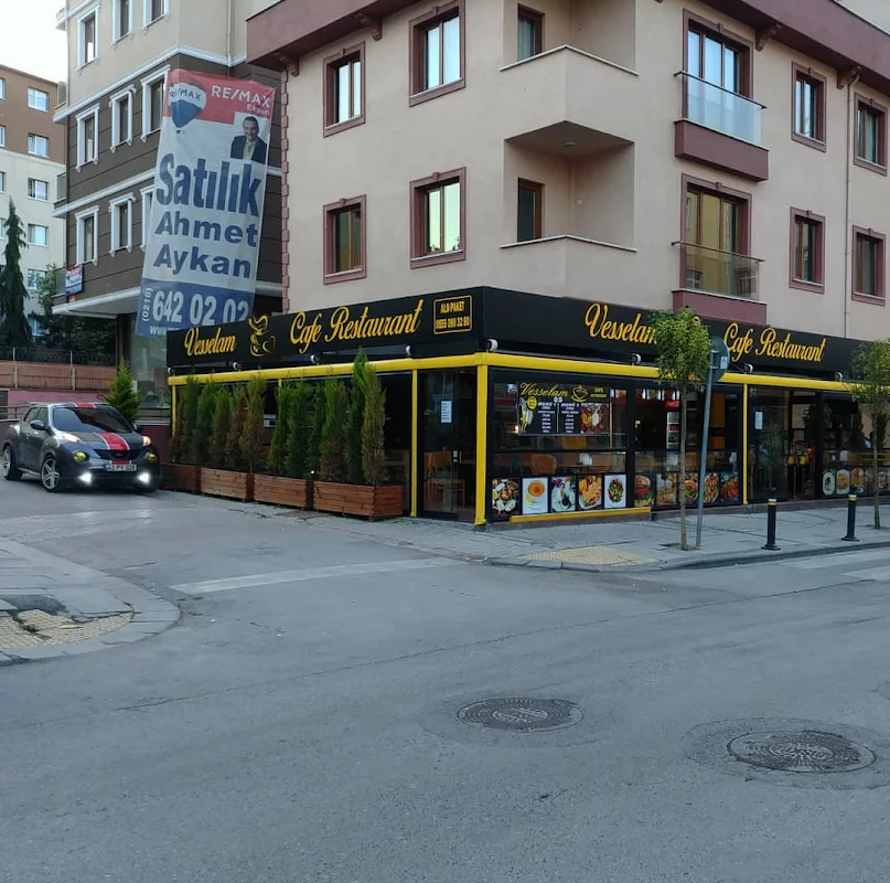 VESSELAM CAFE