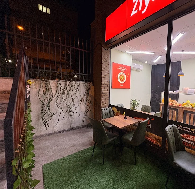Ziyafet Çiğköfte - Ümraniye, İstanbul